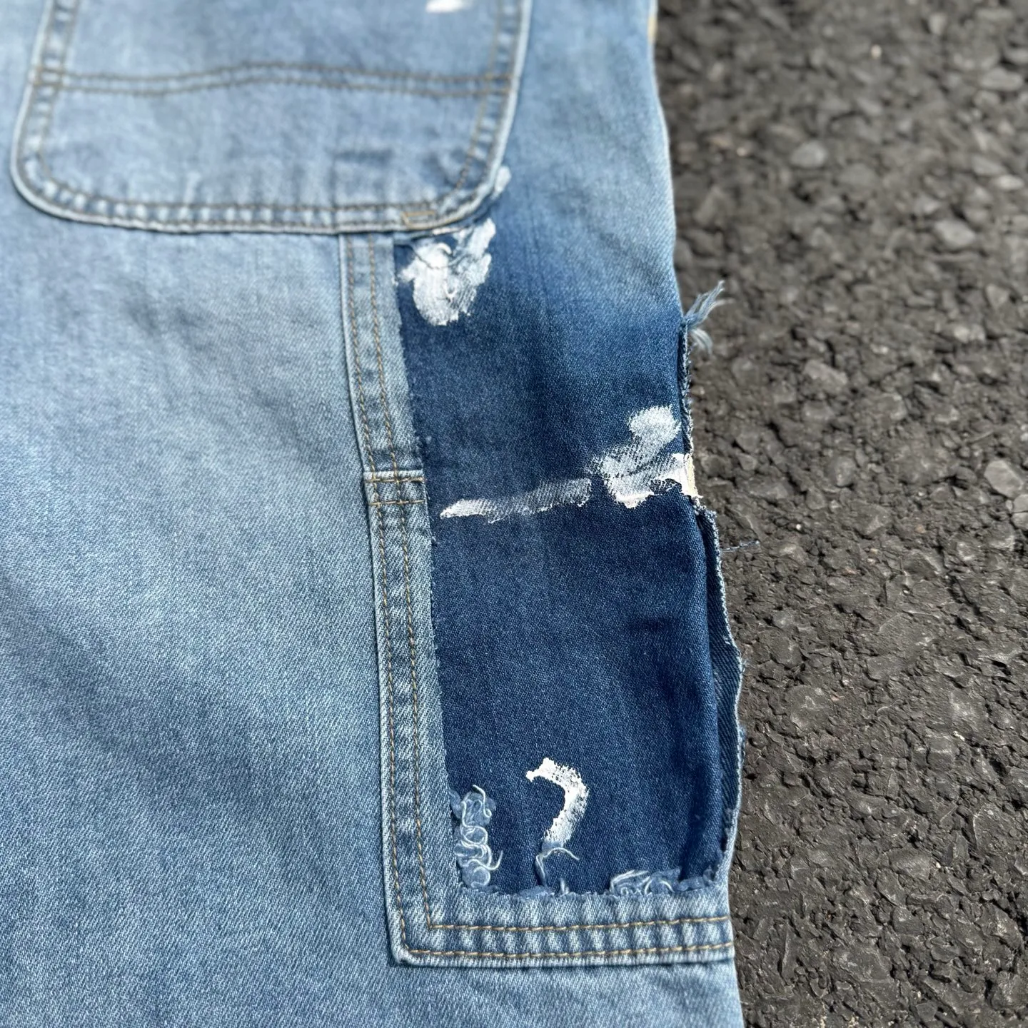 #8157 P200💰 GALLERY DEPT. Retro jeans men's and women's high street ink-splashed denim shorts. Time-consuming waste, hand-made inkjet is an indispensable highlight.   Customized buttons, the buckle surface has been oxidized and distressed, customized ykk zippers, the minimum order is extremely high, the details of the accessories are all in place, and the hangtag and packaging are as always.  Color: blue Size: S-XXL (corresponding to 28-36)